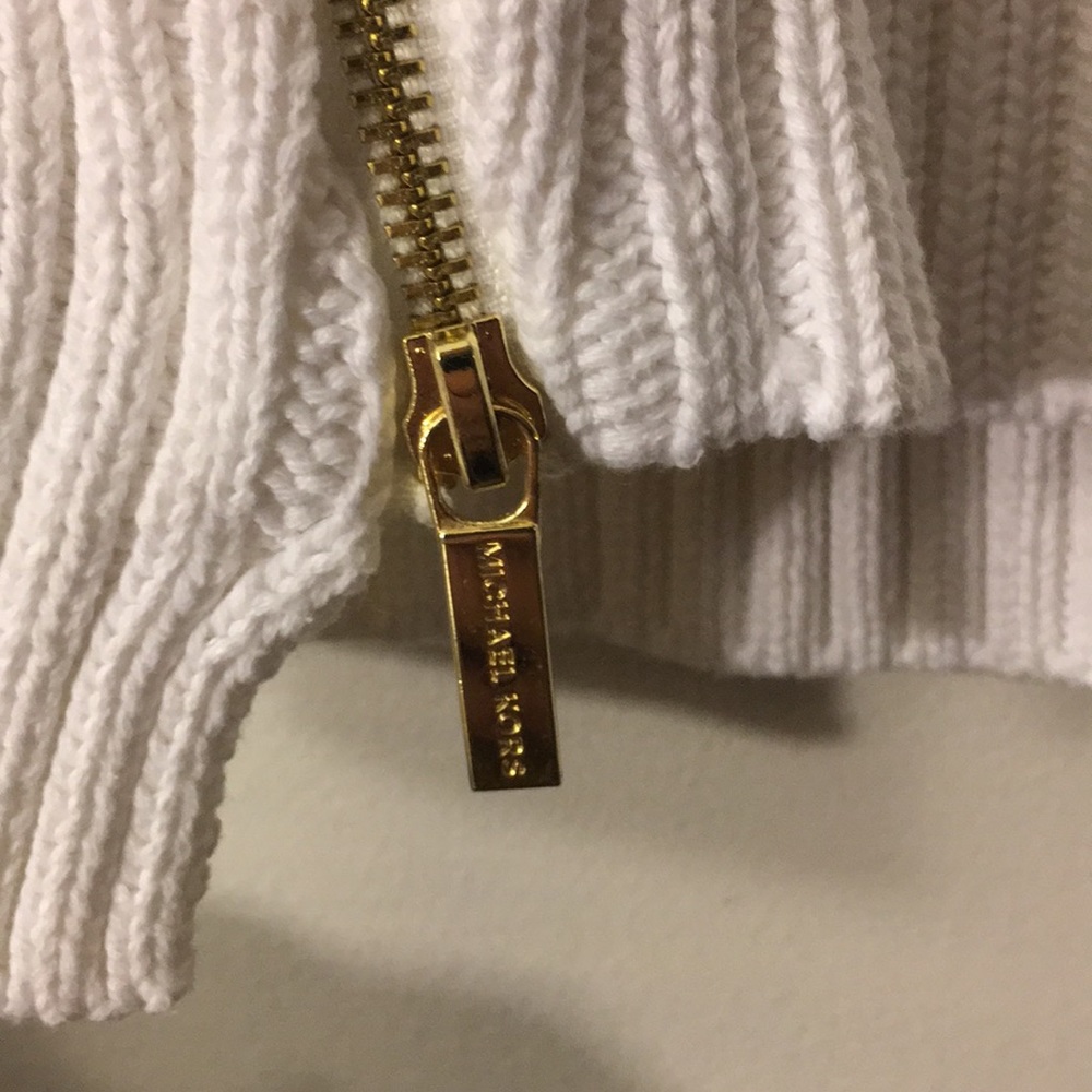 NWOT Michael K. white knit sweater w/ gold zippers - Picture 3 of 6